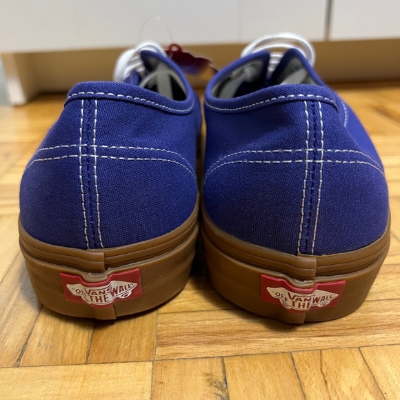 Vans Aunthentic Purple and Gum - Picture 3 of 6